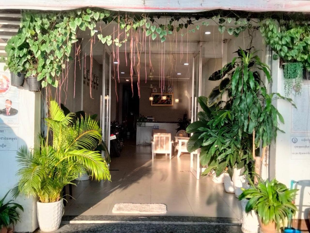 Asiban Quay Boutique Hotel Phnom Penh Exterior foto